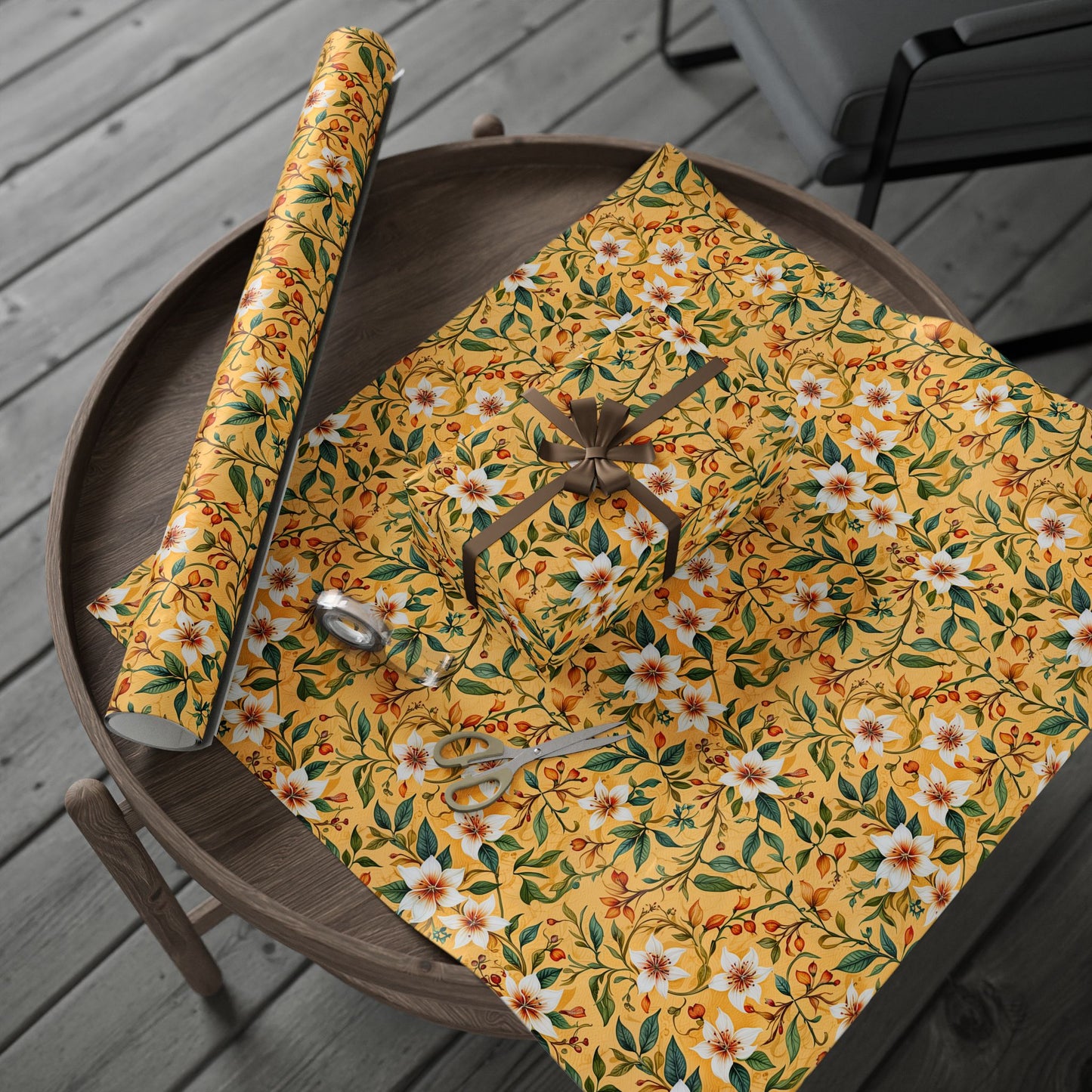 Golden Bloom – Floral Wrap