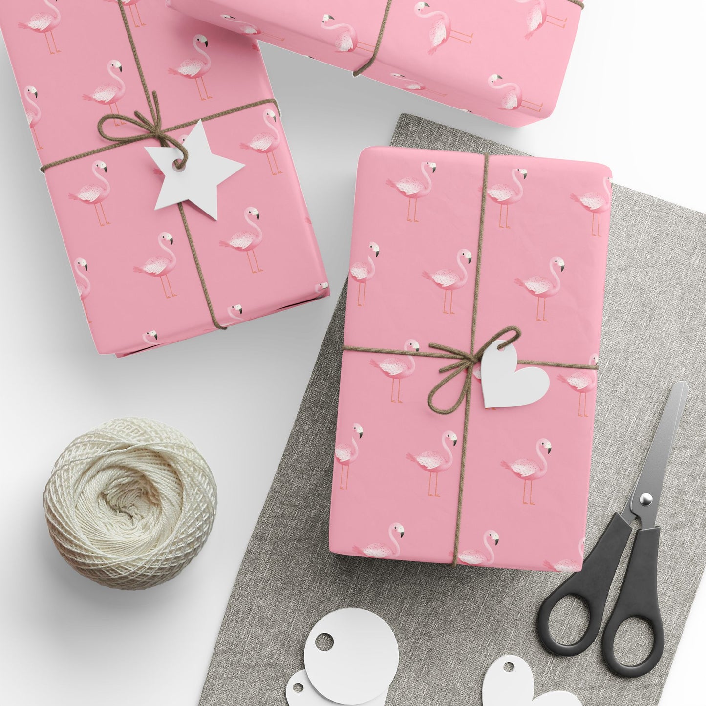 Chic Pink Tropical Flamingo Gift Wrap