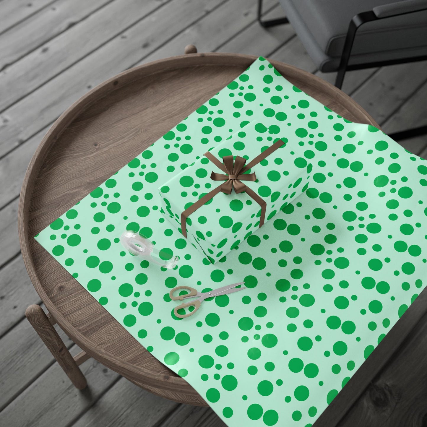 Green Dots – Festive Polka Wrap