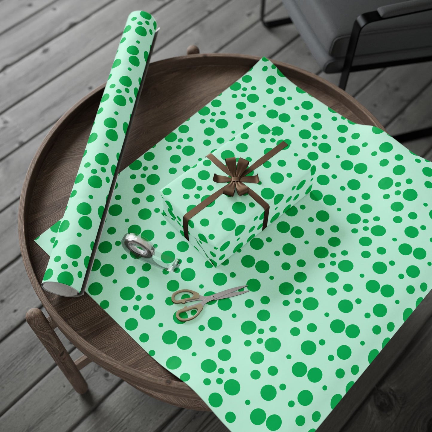 Green Dots – Festive Polka Wrap