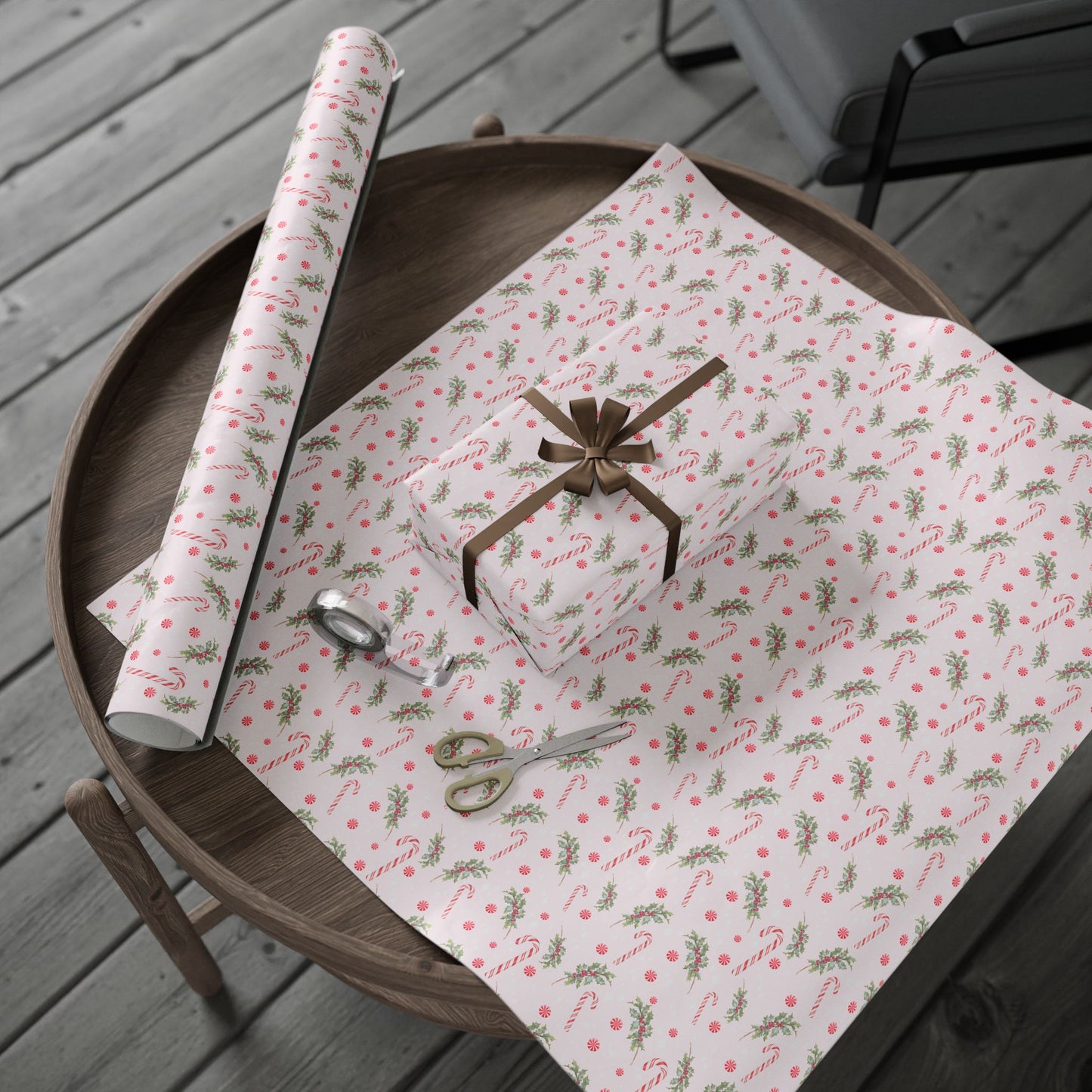 Peppermint Kisses & Mistletoe Wishes