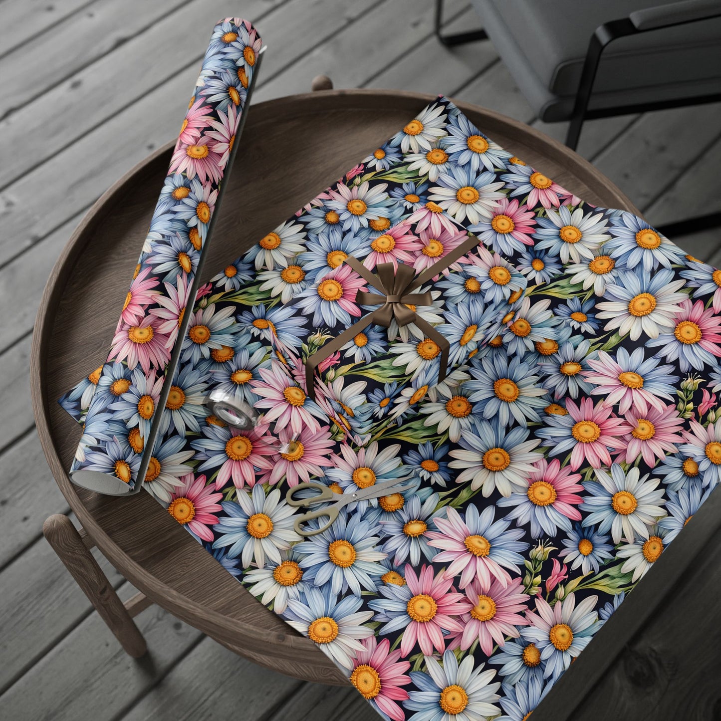 Gift Wrap - Elegant Floral Daisies