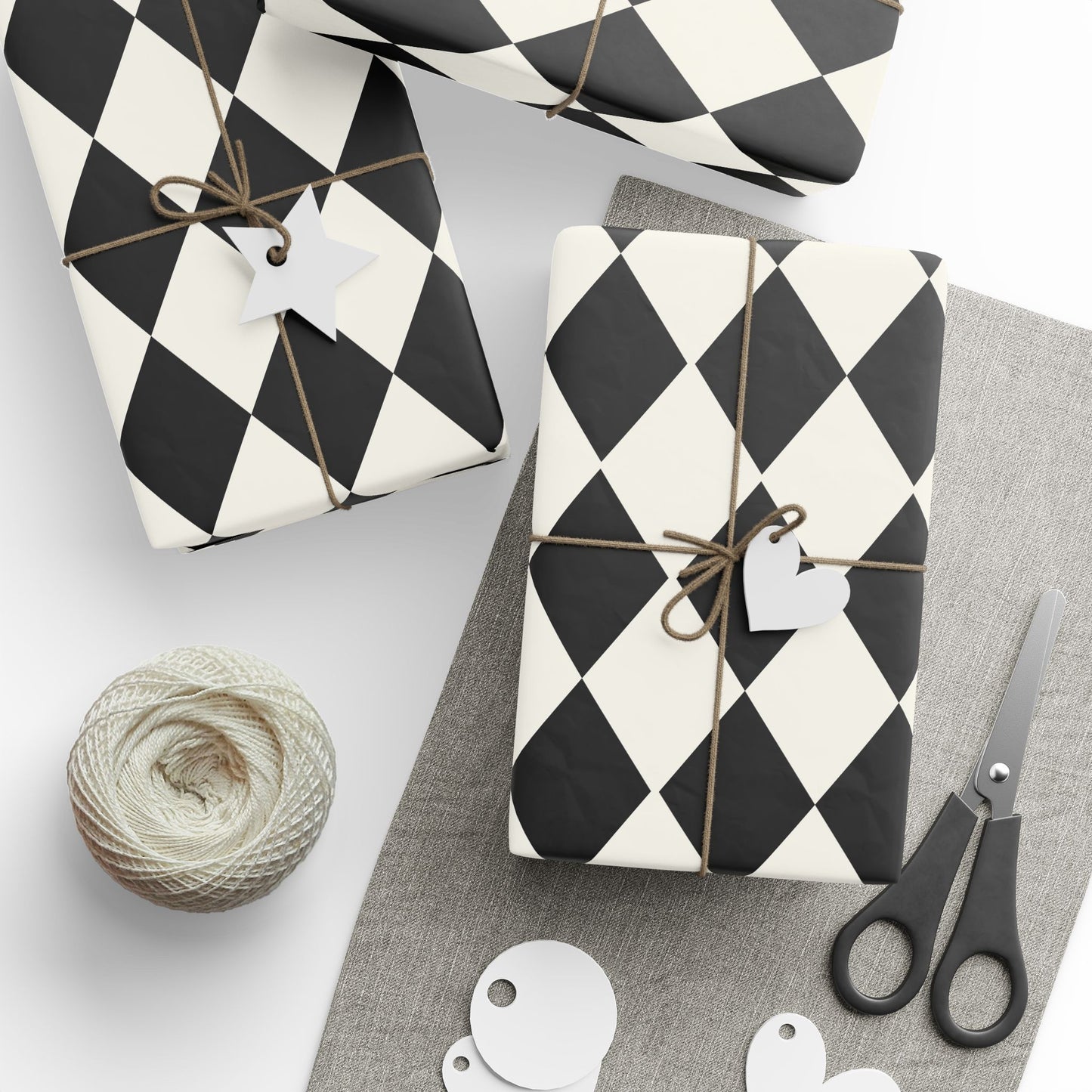 Black & White Diamond Gift Wrap