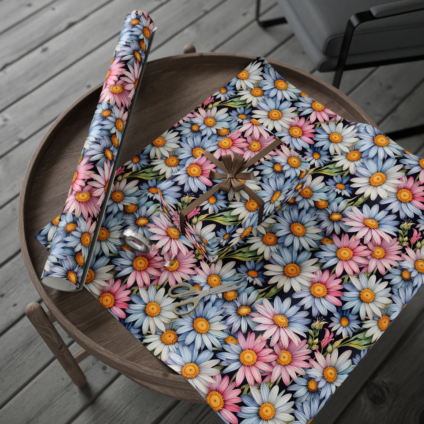 Gift Wrap - Elegant Floral Daisies