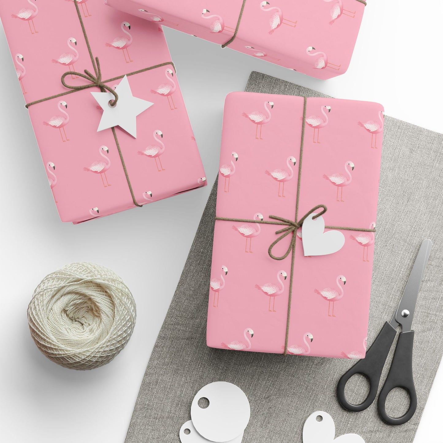 Chic Pink Tropical Flamingo Gift Wrap