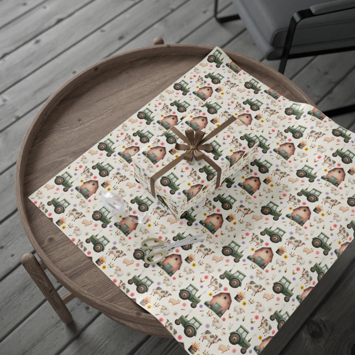 Cute Barnyard Gift Wrap