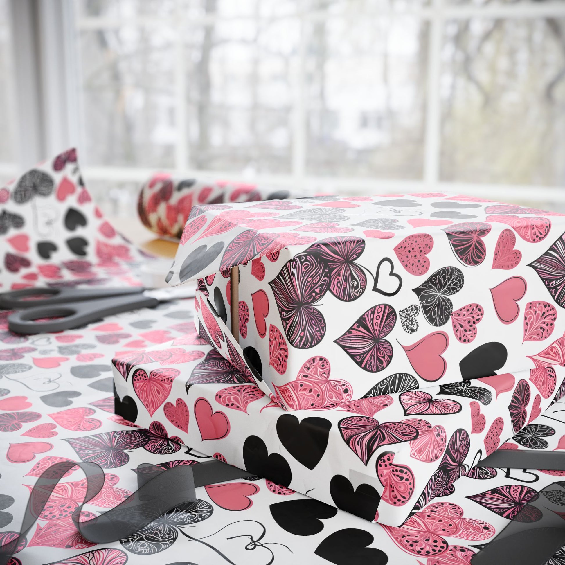 Pink & Black Heart Pattern Wrapping Paper