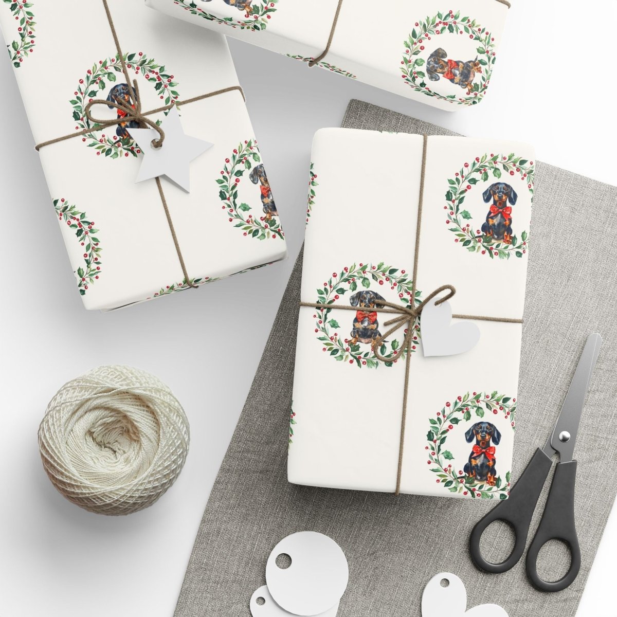 Howl - iday Hound & Holly – Dachshund Christmas Wrapping Paper