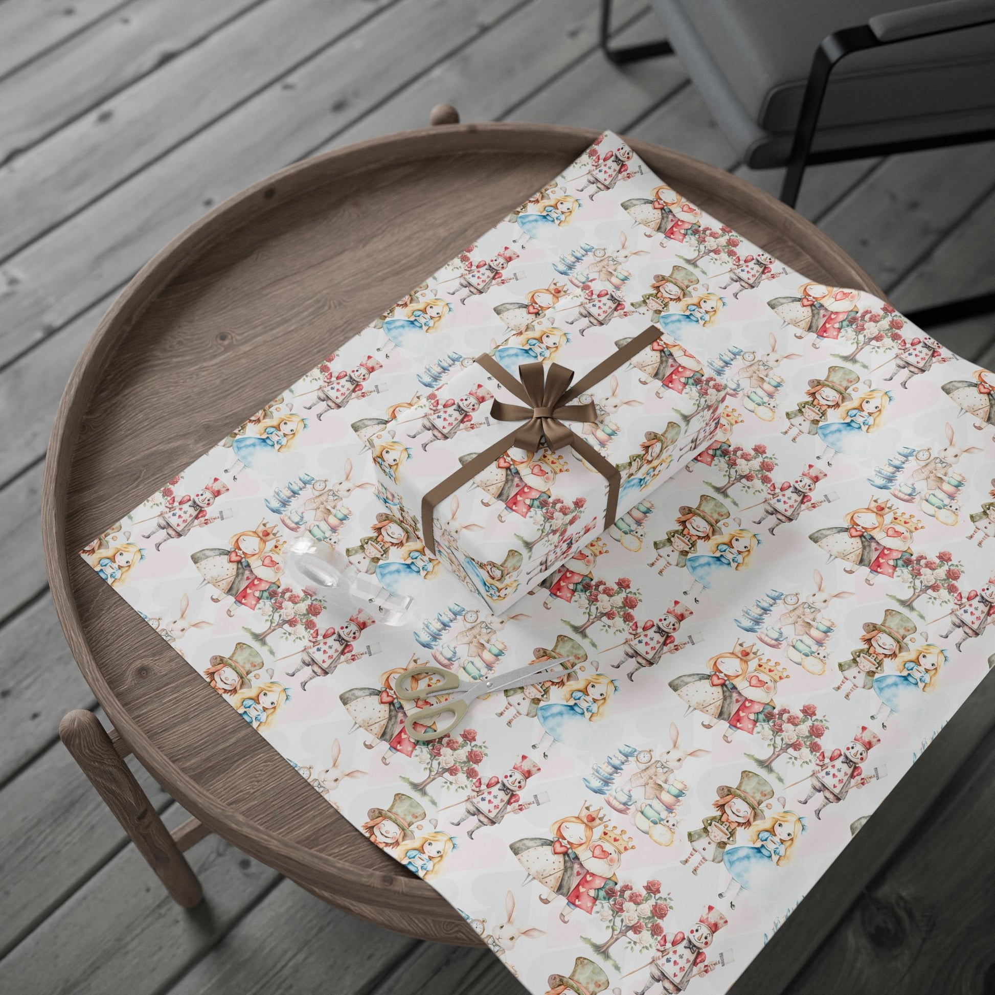 Adorable Alice in Wonderland Design