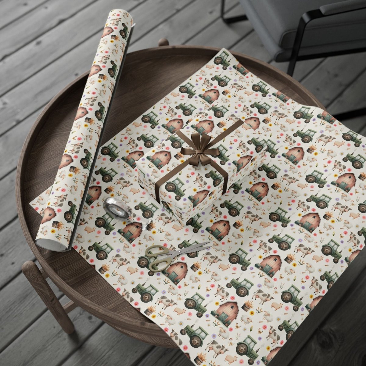Cute Barnyard Gift Wrap