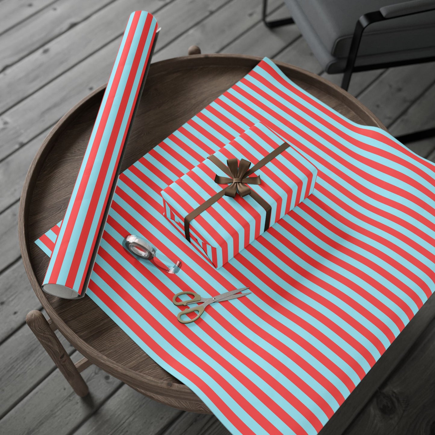 Modern Stripes – Chic Wrap