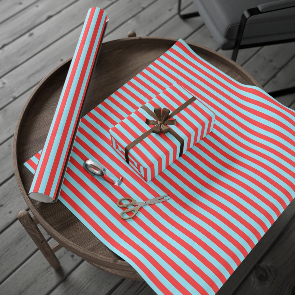Modern Stripes – Chic Wrap