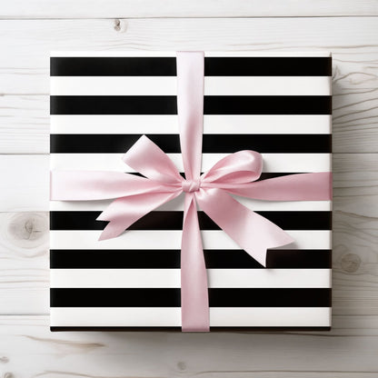 Black & White Stripes – Minimalist Wrap