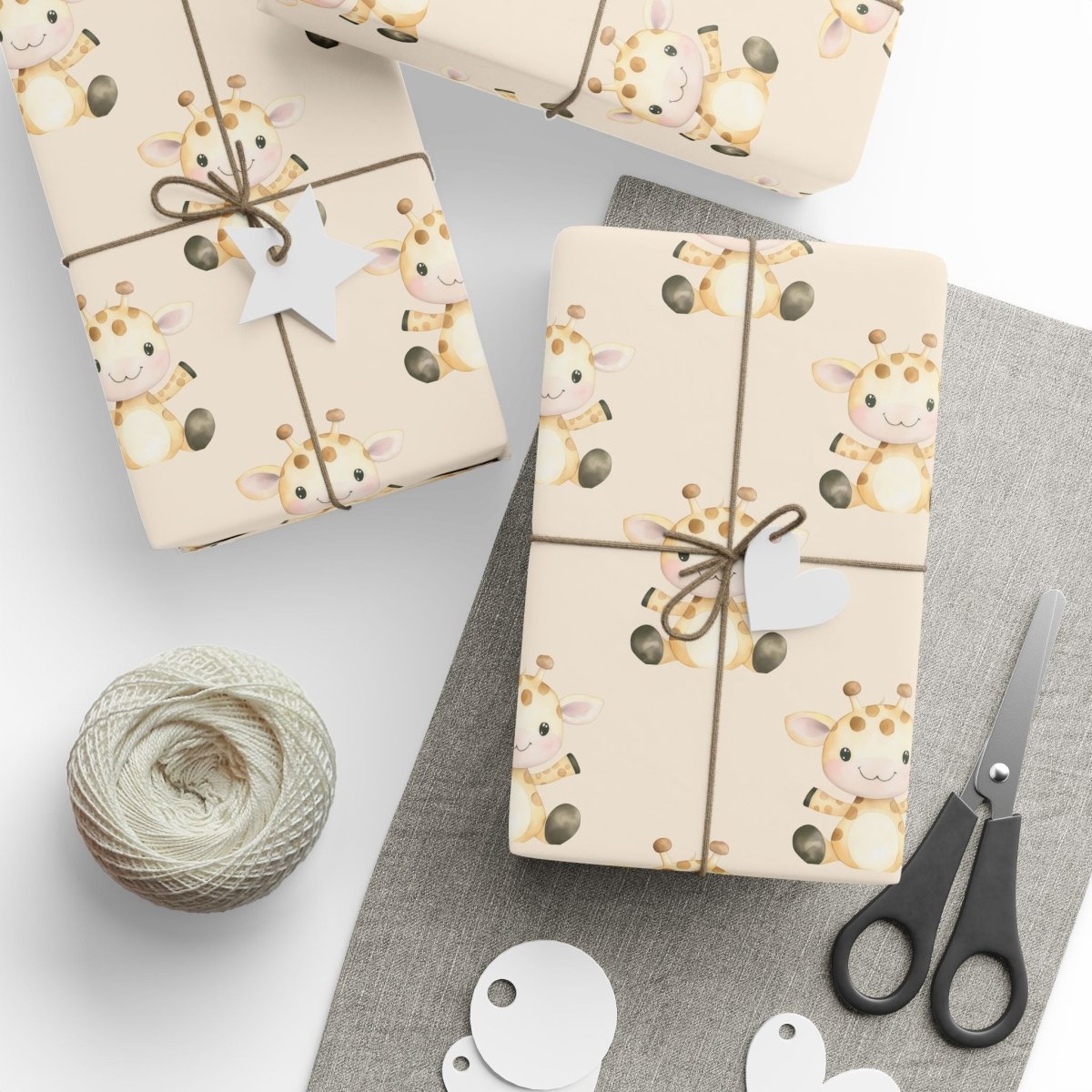 Adorable Giraffe Wrapping Paper