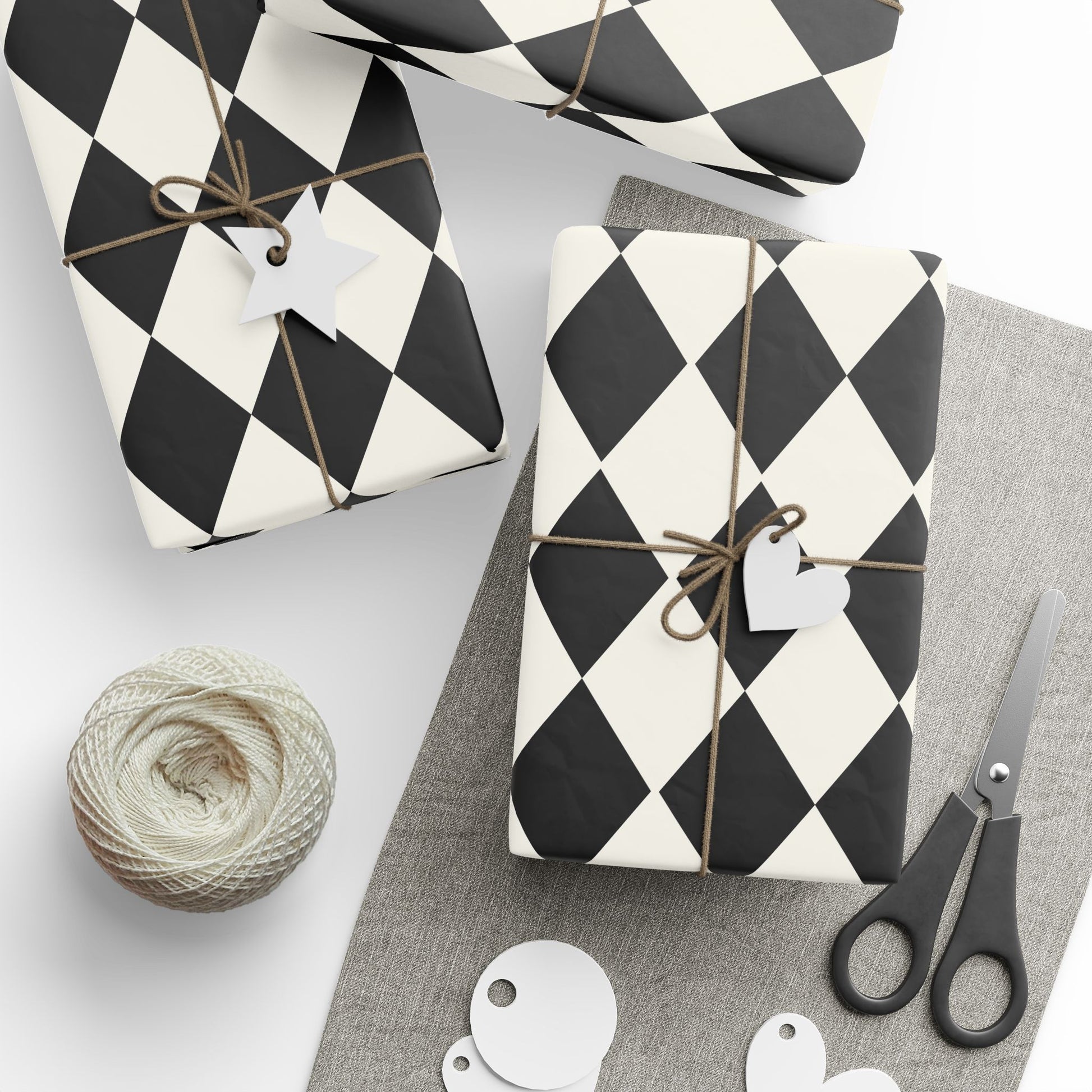 Black & White Diamond Gift Wrap