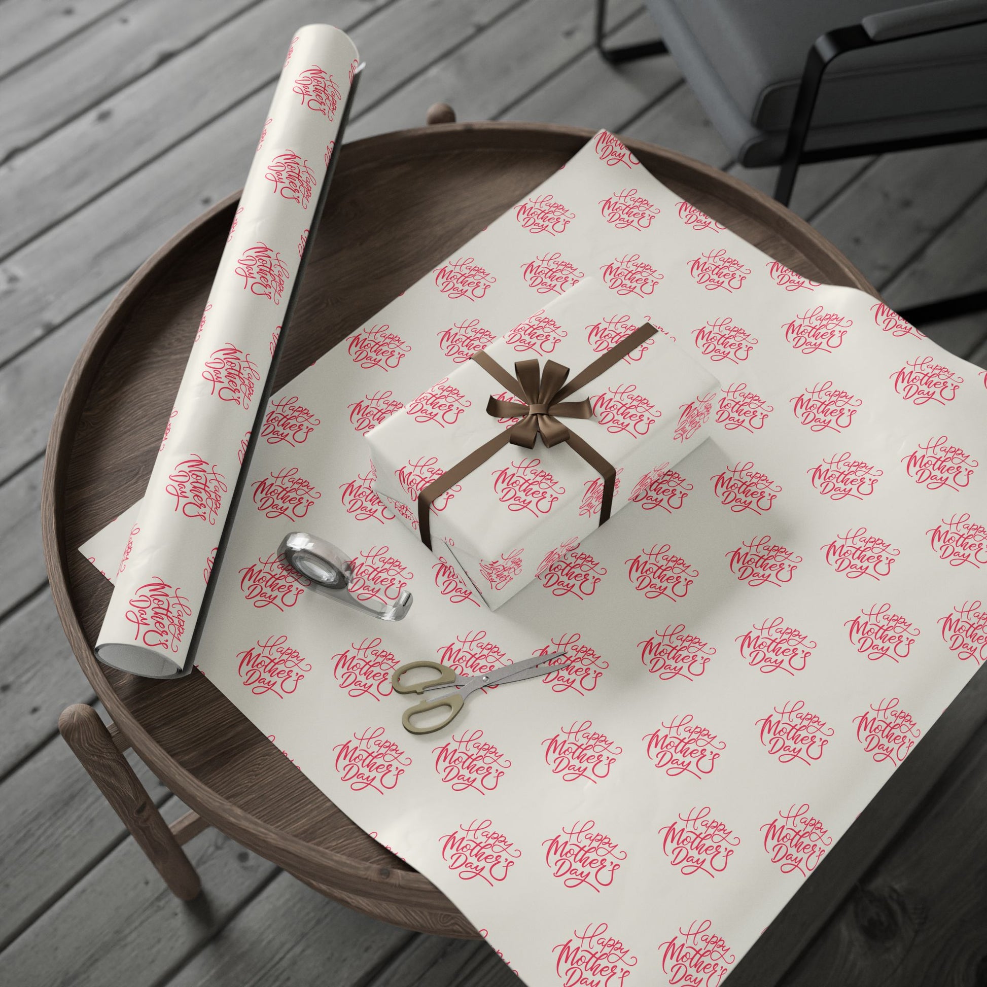 Chic Mother's Day Gift Wrap
