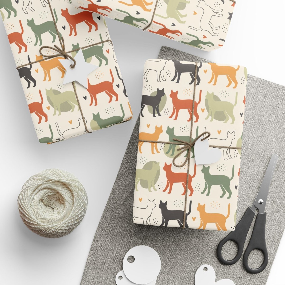 Cool Cats Club – Retro Cat Wrapping Paper